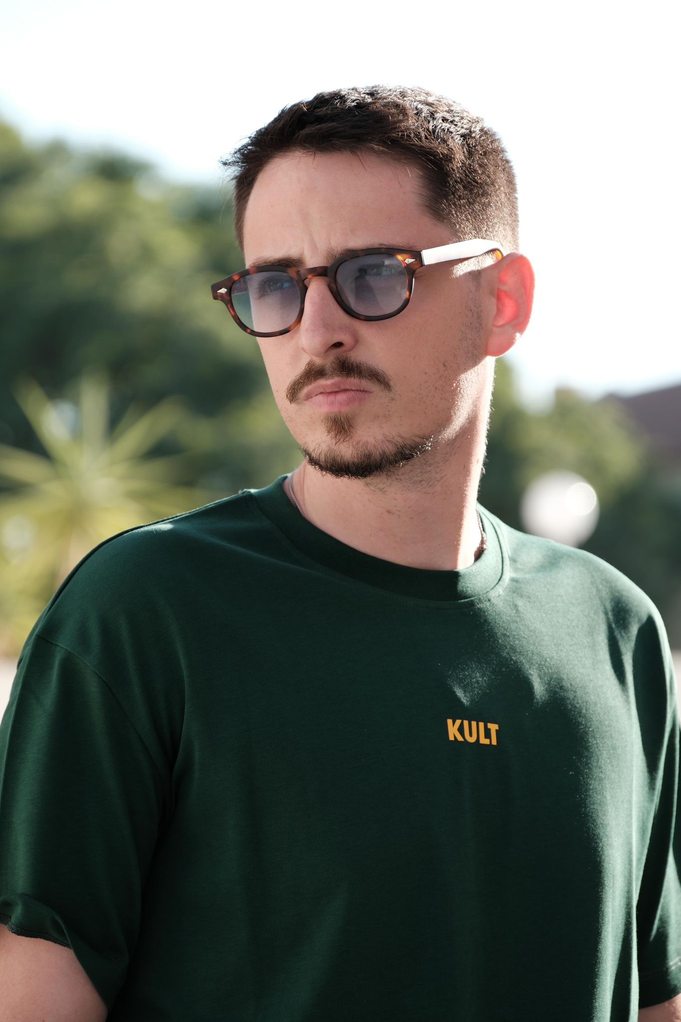 T-shirt “Dark Matter” – Green/Yelloww